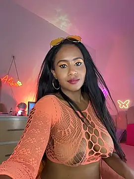 Snapshot of AlisonHoot69 chatting on July 2, 2026, 7:31 pm AlisonHoot69 online show from July 2, 2026, 7:31 pm