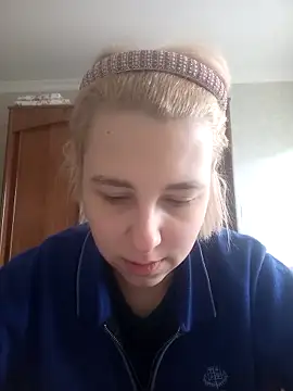 Snapshot of Gussie_Bridie chatting on January 19, 2025, 7:57 am Gussie Bridie online show from January 19, 2025, 7:57 am