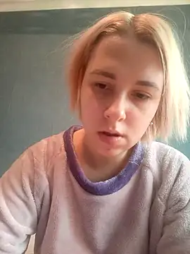 Snapshot of Gussie_Bridie chatting on January 22, 2025, 7:57 am Gussie Bridie online show from January 22, 2025, 7:57 am