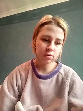 Snapshot of Gussie_Bridie chatting on February 21, 2025, 9:13 am Gussie Bridie online show from February 21, 2025, 9:13 am