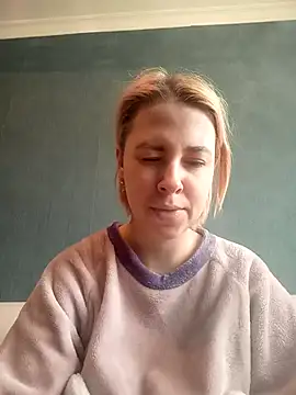 Snapshot of Gussie_Bridie chatting on February 22, 2025, 7:56 am Gussie Bridie online show from February 22, 2025, 7:56 am