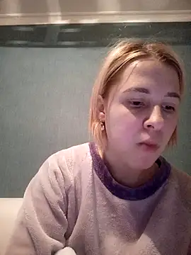 Snapshot of Gussie_Bridie chatting on February 22, 2025, 2:41 pm Gussie Bridie online show from February 22, 2025, 2:41 pm