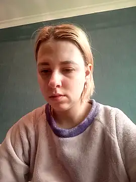 Snapshot of Gussie_Bridie chatting on February 23, 2025, 7:55 am Gussie Bridie online show from February 23, 2025, 7:55 am