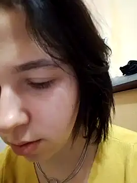 Snapshot of Gussie_Bridie chatting on September 22, 2025, 3:19 am Gussie Bridie online show from September 22, 2025, 3:19 am