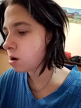 Snapshot of Gussie_Bridie chatting on September 25, 2025, 3:43 am Gussie Bridie online show from September 25, 2025, 3:43 am