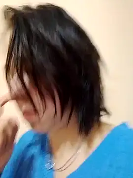 Snapshot of Gussie_Bridie chatting on October 1, 2025, 3:34 am Gussie Bridie online show from October 1, 2025, 3:34 am