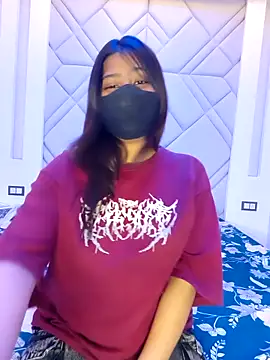 GFndBF online show from September 24, 2025, 11:41 pm