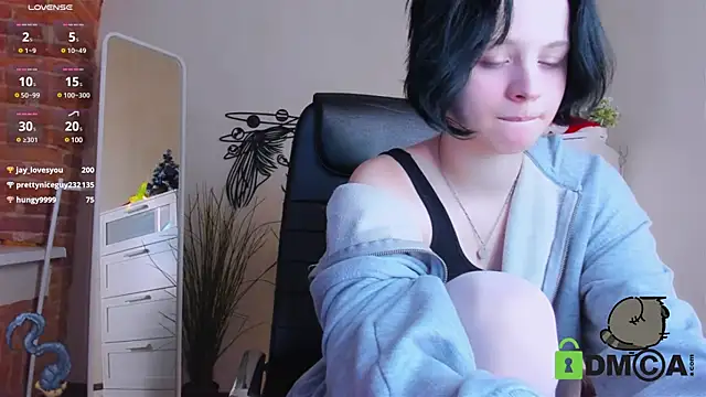 Alina Mills online show from December 17, 2024, 4:53 pm