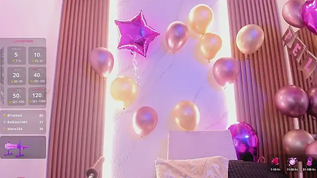 juicy led  online show from March 13, 2025, 2:23 pm