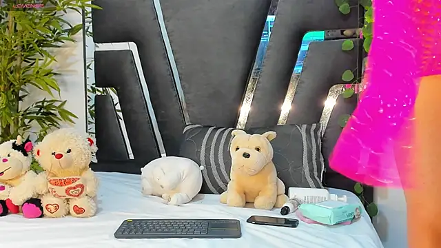 Black Rose2 online show from January 23, 2025, 12:09 pm