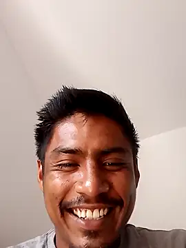 Aqua2312 online show from April 13, 2026, 10:59 pm