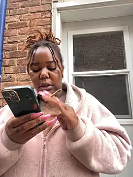 Goddess Nafeesha online show from October 15, 2025, 7:36 pm