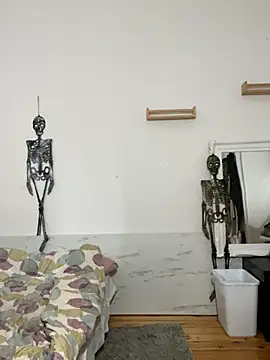 Goddess Nafeesha online show from November 23, 2025, 3:23 pm