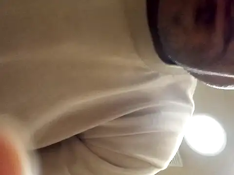 freakzmexx online show from November 28, 2025, 3:25 pm