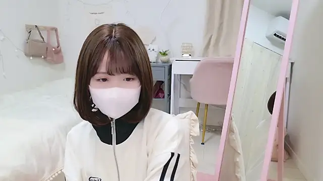 Sayuringo  online show from January 20, 2025, 10:40 am