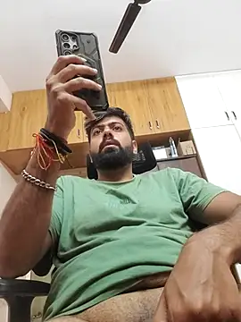 Hornie small Dick01 online show from September 27, 2025, 10:42 am