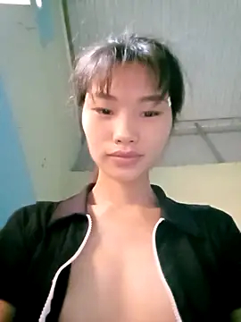 Lonalysexy online show from October 6, 2025, 2:42 am