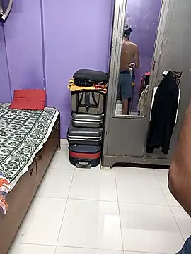 INDIAN PRINCE 01 online show from October 26, 2025, 4:35 pm