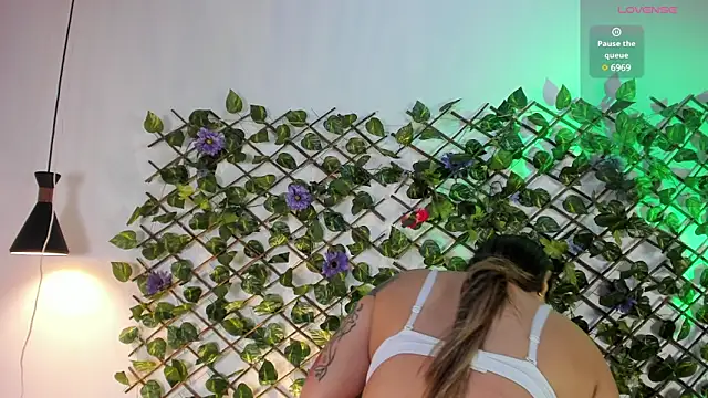 kaia cooper4 online show from January 5, 2025, 2:30 pm