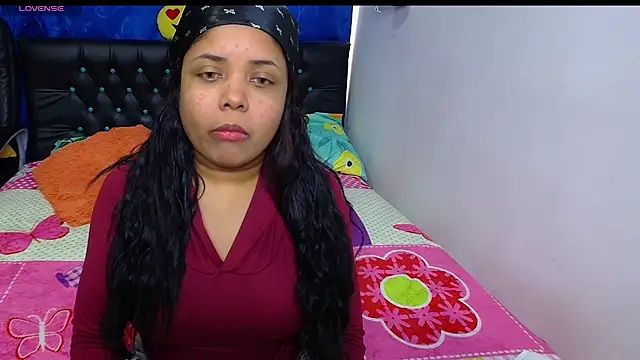 Melikasweetz online show from May 26, 2026, 4:36 pm