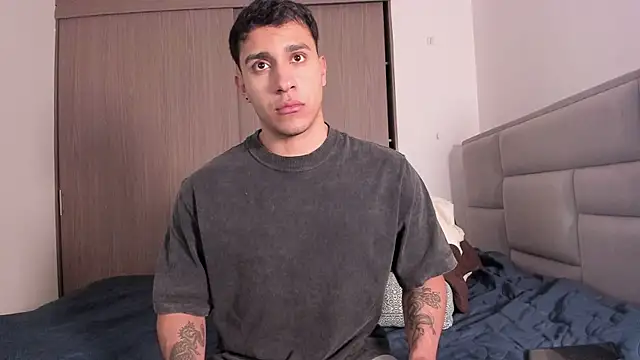 Snapshot of JayMarcos_ chatting on December 12, 2024, 1:21 am JayMarcos online show from December 12, 2024, 1:21 am