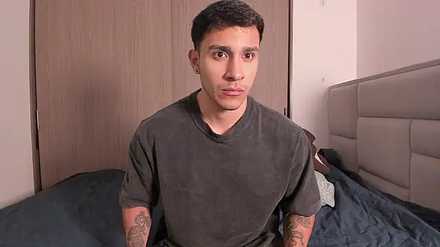 Snapshot of JayMarcos_ chatting on December 15, 2024, 3:45 am JayMarcos online show from December 15, 2024, 3:45 am