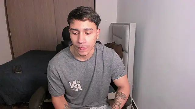 Snapshot of JayMarcos_ chatting on December 26, 2024, 2:01 am JayMarcos online show from December 26, 2024, 2:01 am