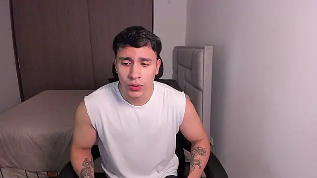 Snapshot of JayMarcos_ chatting on January 5, 2025, 2:38 am JayMarcos online show from January 5, 2025, 2:38 am