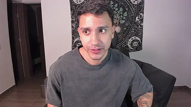 Snapshot of JayMarcos_ chatting on January 23, 2025, 1:30 am JayMarcos online show from January 23, 2025, 1:30 am