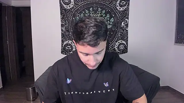 Snapshot of JayMarcos_ chatting on January 26, 2025, 12:48 am JayMarcos online show from January 26, 2025, 12:48 am