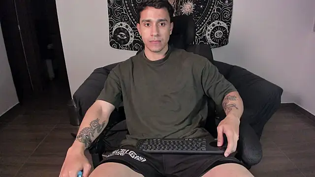 Snapshot of JayMarcos_ chatting on February 6, 2025, 3:16 am JayMarcos online show from February 6, 2025, 3:16 am