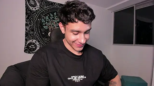 Snapshot of JayMarcos_ chatting on February 21, 2025, 5:56 am JayMarcos online show from February 21, 2025, 5:56 am