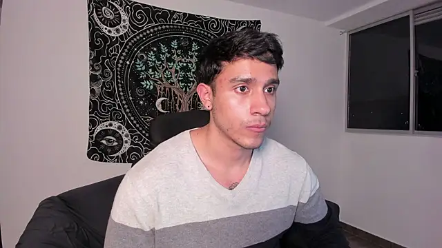 Snapshot of JayMarcos_ chatting on February 22, 2025, 4:29 am JayMarcos online show from February 22, 2025, 4:29 am