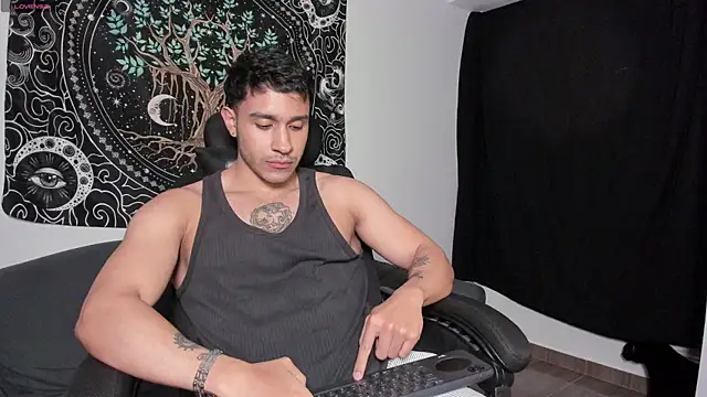 Snapshot of JayMarcos_ chatting on March 10, 2025, 5:33 am JayMarcos online show from March 10, 2025, 5:33 am