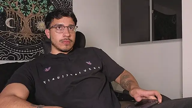 Snapshot of JayMarcos_ chatting on September 28, 2025, 6:19 am JayMarcos online show from September 28, 2025, 6:19 am