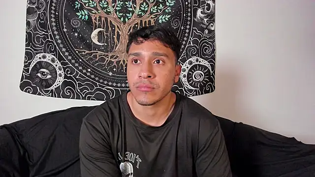 Snapshot of JayMarcos_ chatting on October 15, 2025, 5:18 am JayMarcos online show from October 15, 2025, 5:18 am