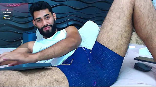 MattewRey online show from February 7, 2025, 10:52 pm