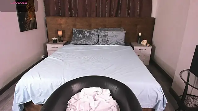 toooyour online show from October 12, 2025, 10:09 pm