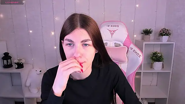 toooyour online show from February 10, 2026, 2:59 am