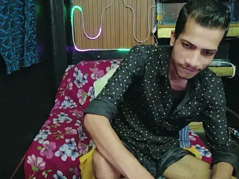 Alex Suman25 online show from June 27, 2026, 3:06 pm