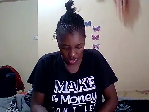 Snapshot of Zara_Twilight chatting on February 11, 2025, 11:54 pm Zara Twilight online show from February 11, 2025, 11:54 pm