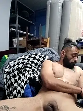 C8L3U online show from March 18, 2026, 11:13 am