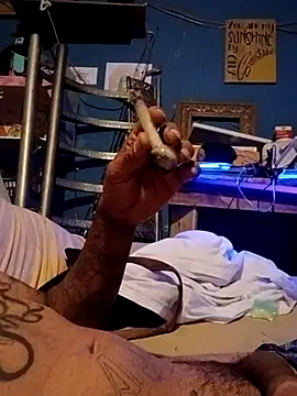 C8L3U online show from April 25, 2026, 11:35 am