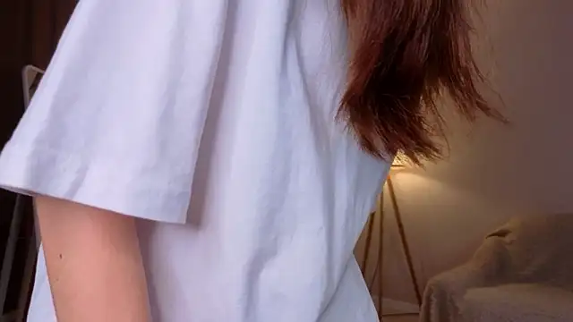 Snapshot of BettyBrowni chatting on February 1, 2026, 4:05 pm BettyBrowni online show from February 1, 2026, 4:05 pm