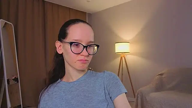 Snapshot of BettyBrowni chatting on February 2, 2026, 4:06 pm BettyBrowni online show from February 2, 2026, 4:06 pm