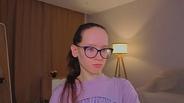 Snapshot of BettyBrowni chatting on March 2, 2026, 4:03 pm BettyBrowni online show from March 2, 2026, 4:03 pm