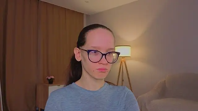 Snapshot of BettyBrowni chatting on March 5, 2026, 4:03 pm BettyBrowni online show from March 5, 2026, 4:03 pm