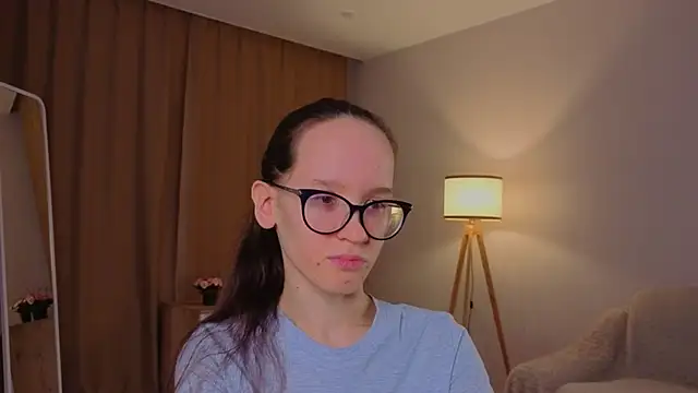 Snapshot of BettyBrowni chatting on March 8, 2026, 4:11 pm BettyBrowni online show from March 8, 2026, 4:11 pm