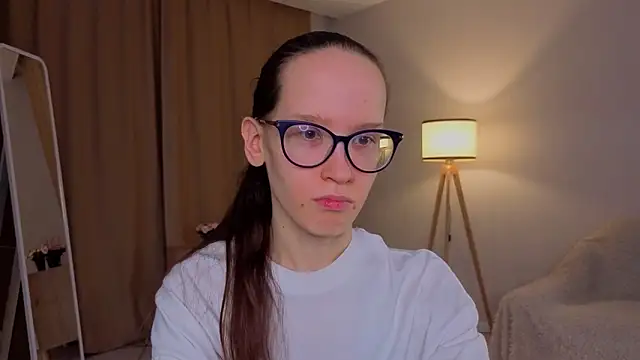 Snapshot of BettyBrowni chatting on March 12, 2026, 4:13 pm BettyBrowni online show from March 12, 2026, 4:13 pm