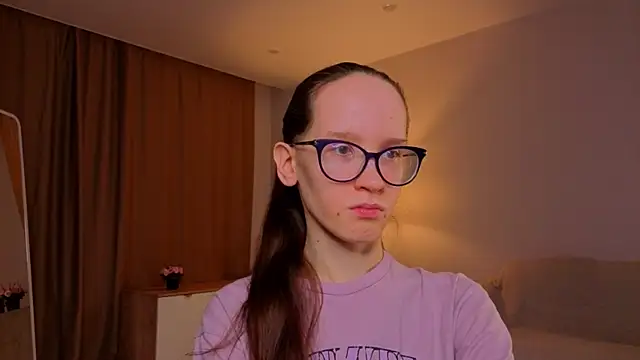 Snapshot of BettyBrowni chatting on March 31, 2026, 4:07 pm BettyBrowni online show from March 31, 2026, 4:07 pm